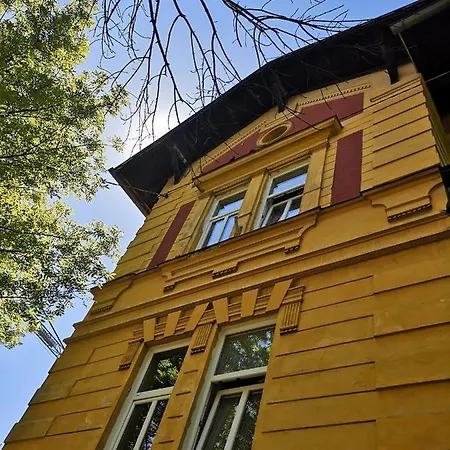 Vv Art, Unique In Center Ljubljana