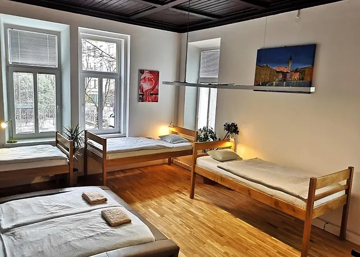 Vv Art, Unique In Center Appartement Ljubljana